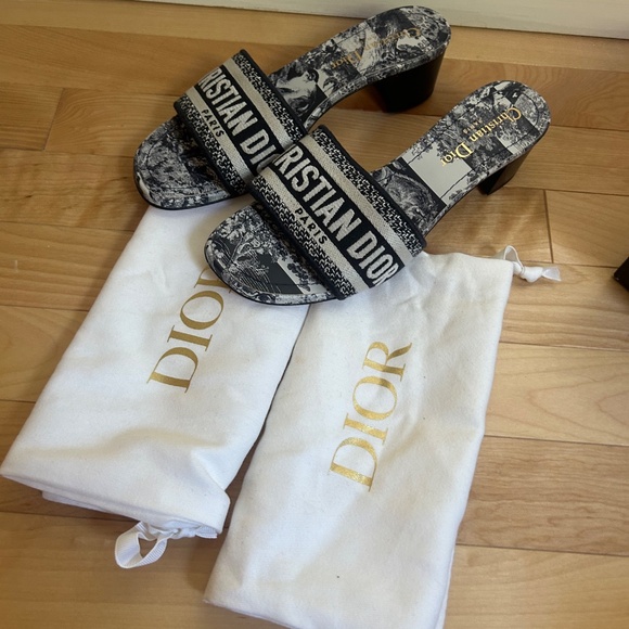 Dior Dway cloth sandals 35.5 EU - Picture 6 of 9